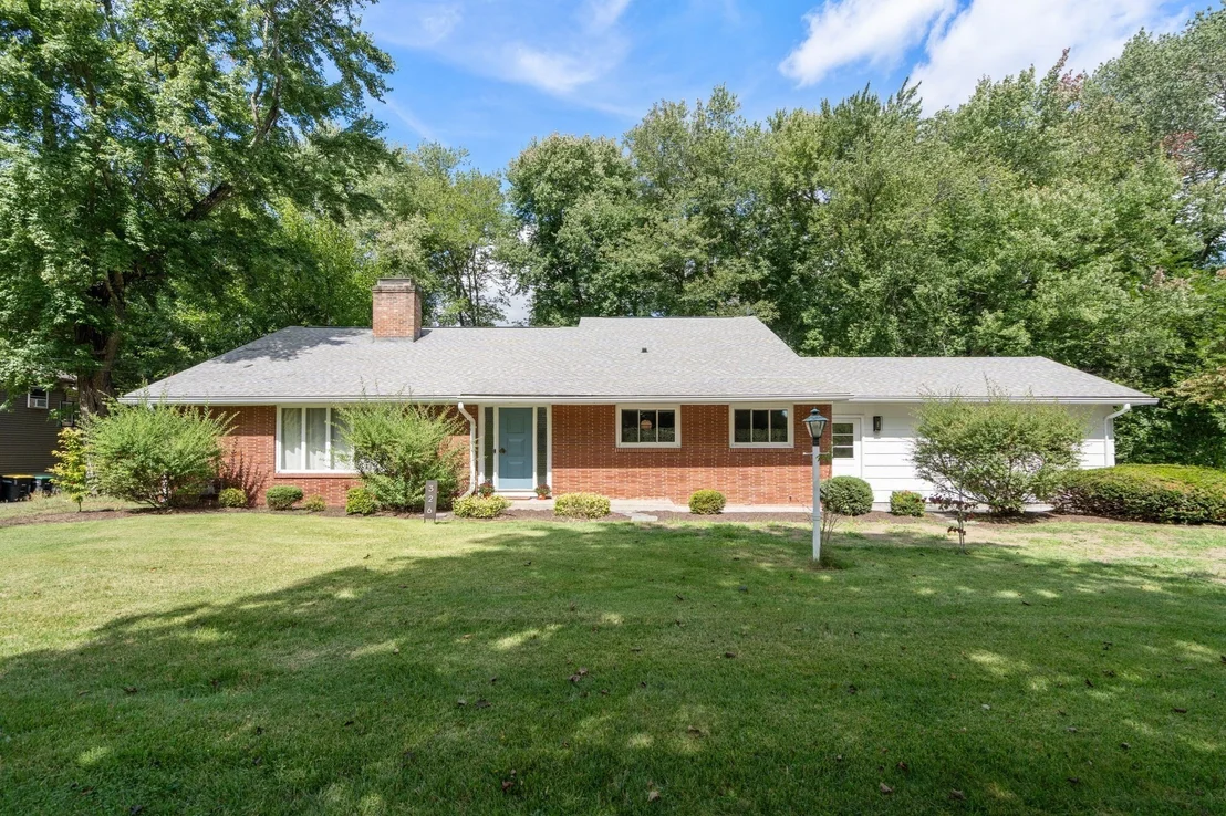 Photo of 326 Williams