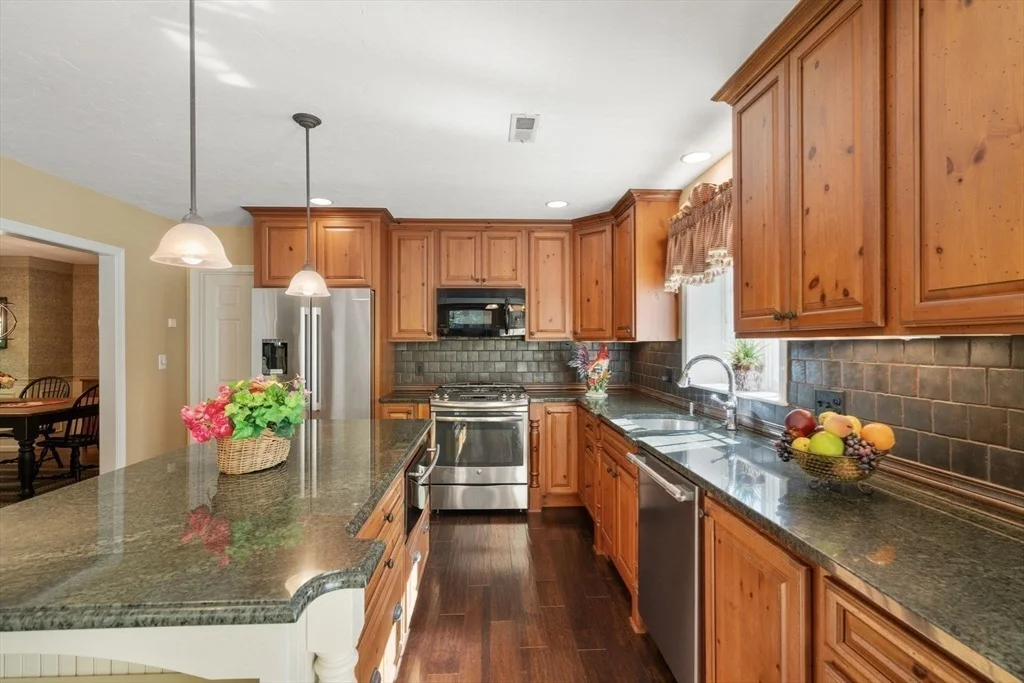 Photo of 4 Angelo Drive
