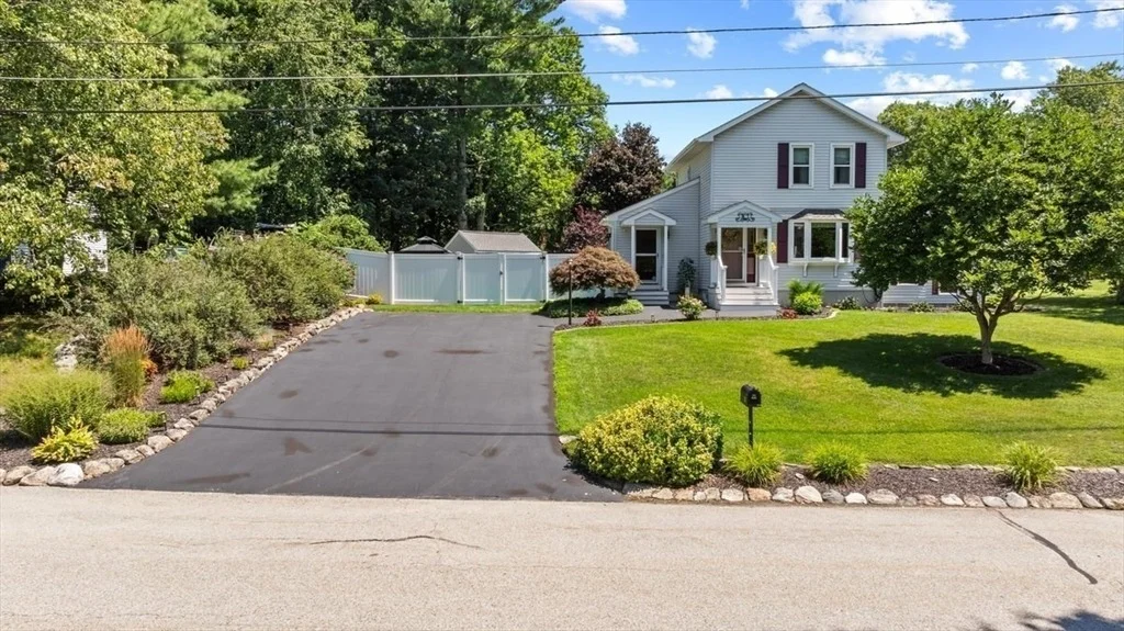 Photo of 33 Scenic Ave