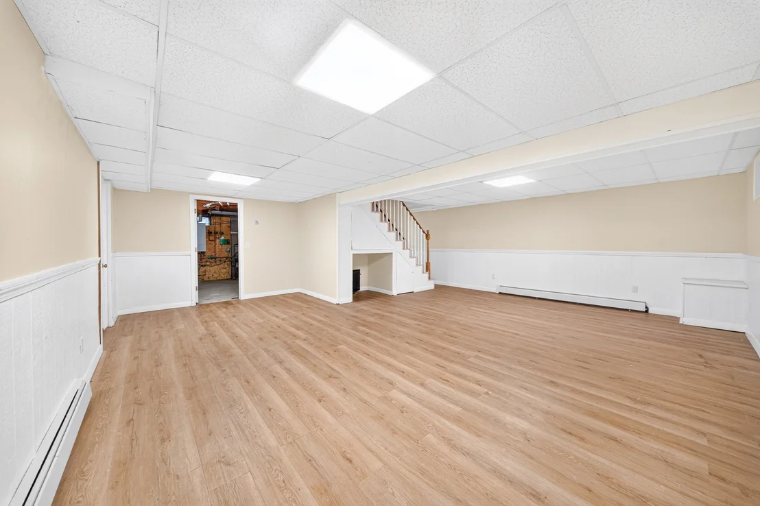 Photo of 451 County Rd