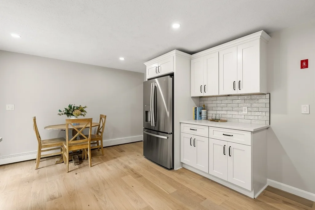 Photo of 293 Mendall Rd