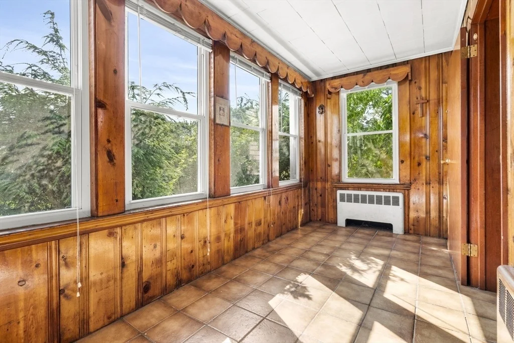Photo of 24 Walden St