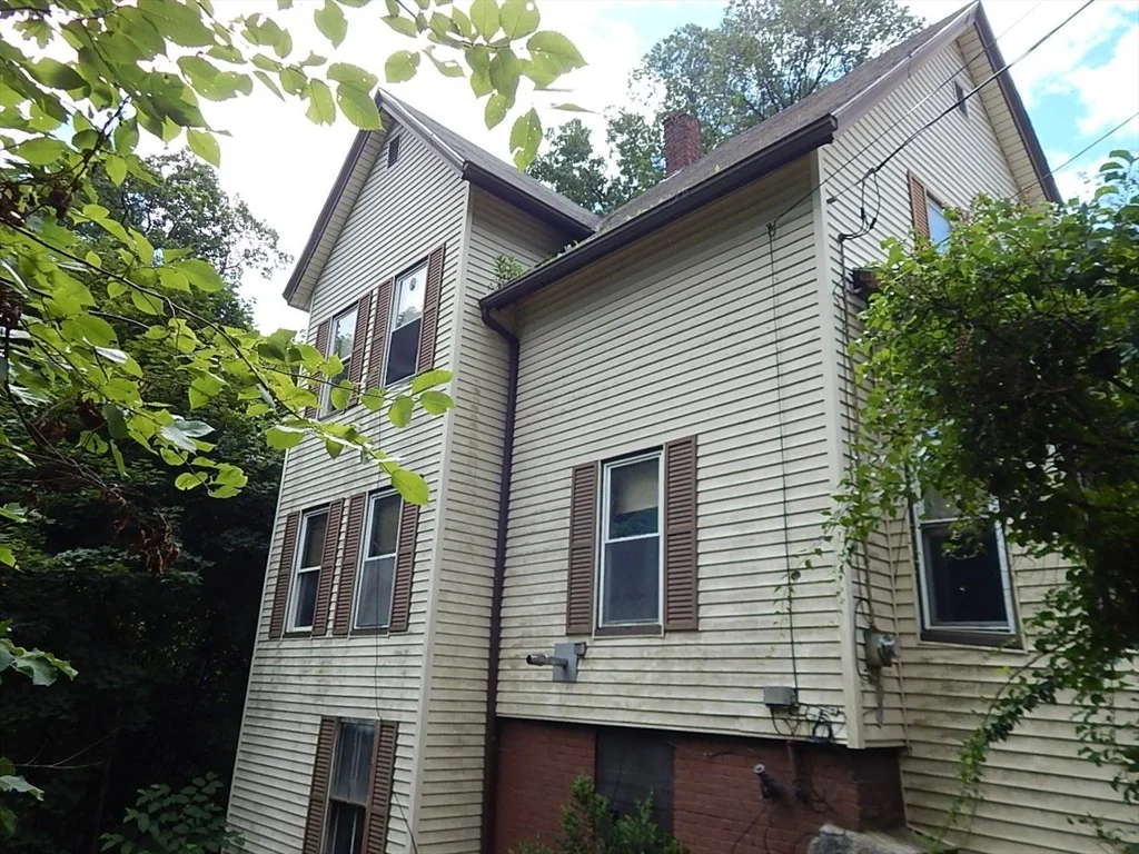 Photo of 205 Pinedale Ave.