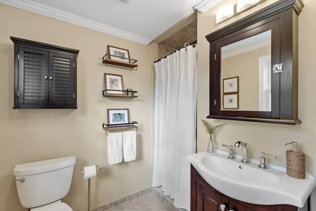 Photo of 66 Alcott St