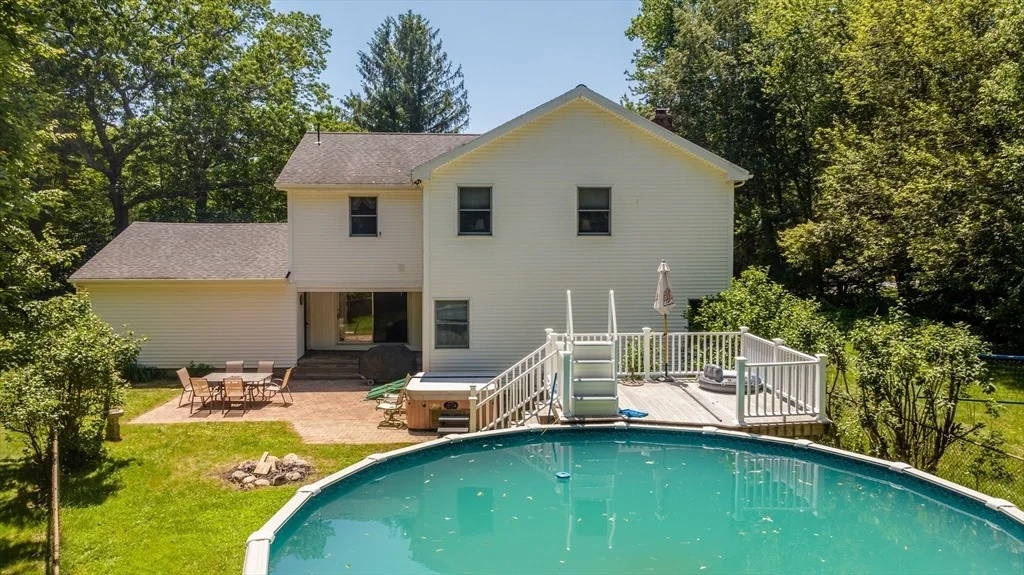 Photo of 128 Skyline Dr