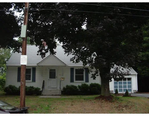 Photo of 38 Hunnewell Rd