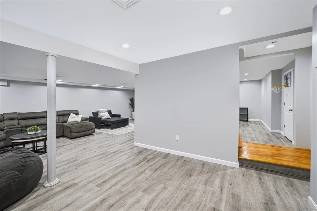 Photo of 492 Sumner St
