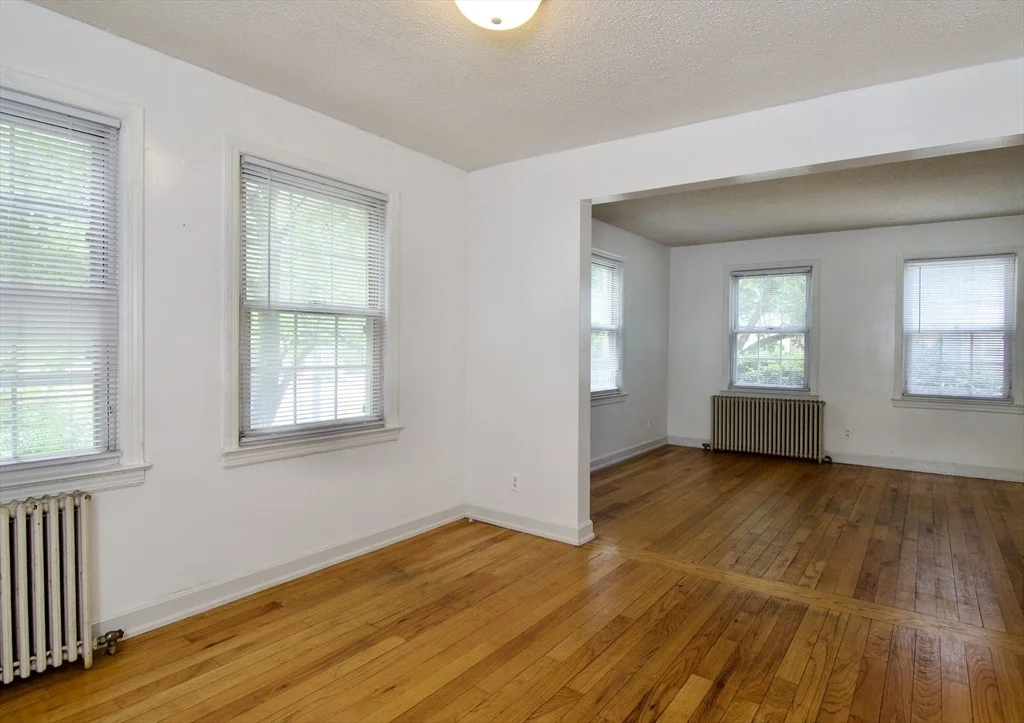 Photo of Unit 435 at 435 Cold Spring Ave
