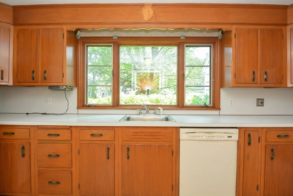 Photo of 41 Russell Rd