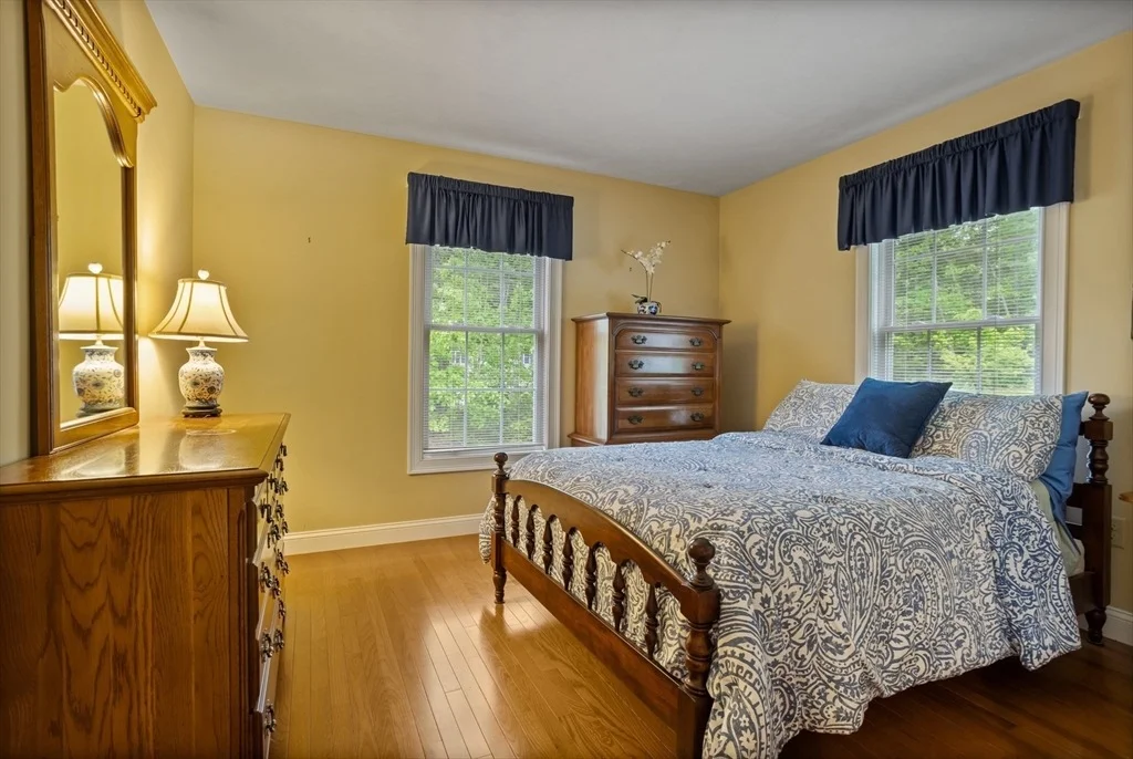 Photo of 71 Fox Run Drive
