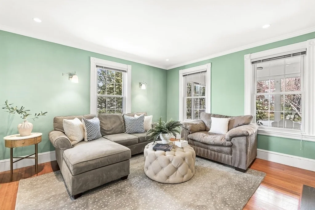 Photo of 21 Howe St