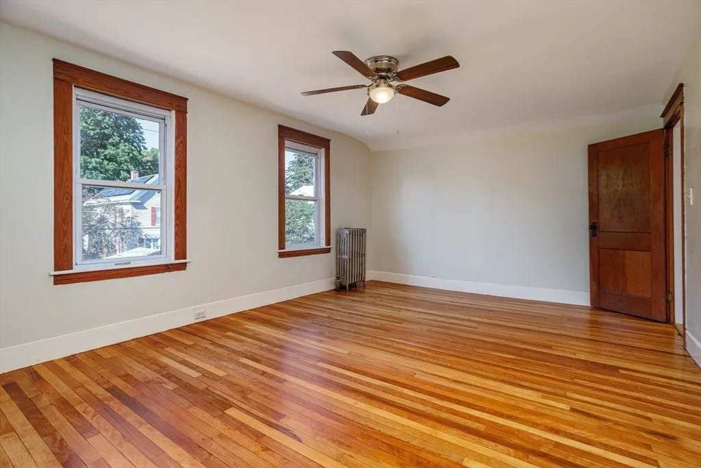 Photo of 178 Walnut St
