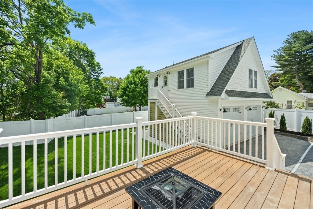 Photo of 7 Somerville Ave