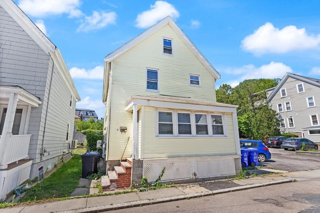 Photo of 8 Peaceable St