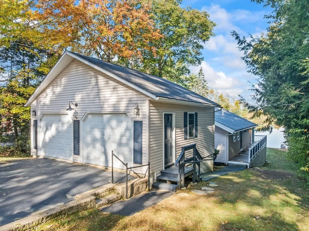 Photo of 6 Winding Cove Rd