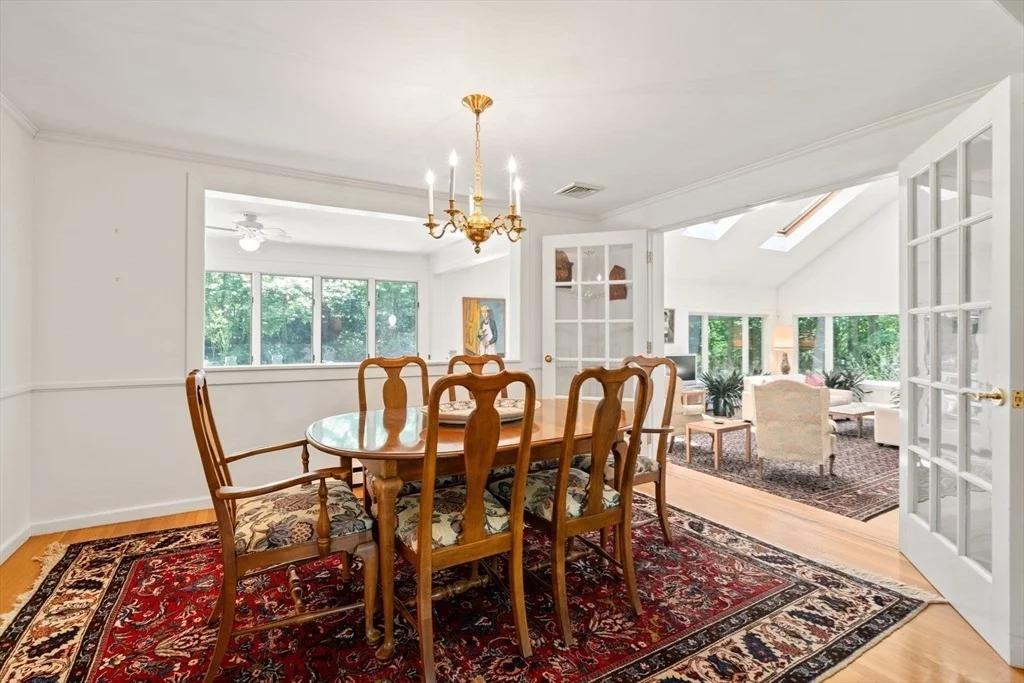 Photo of 242 Winter St