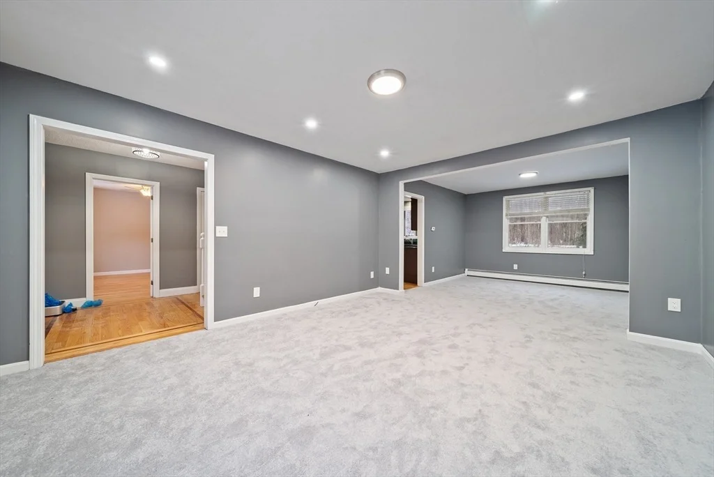 Photo of 18 Lorri Rd