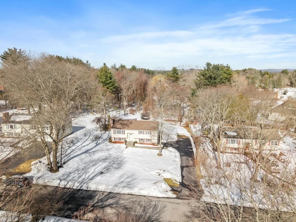 Photo of 11 Juniper Brook Rd