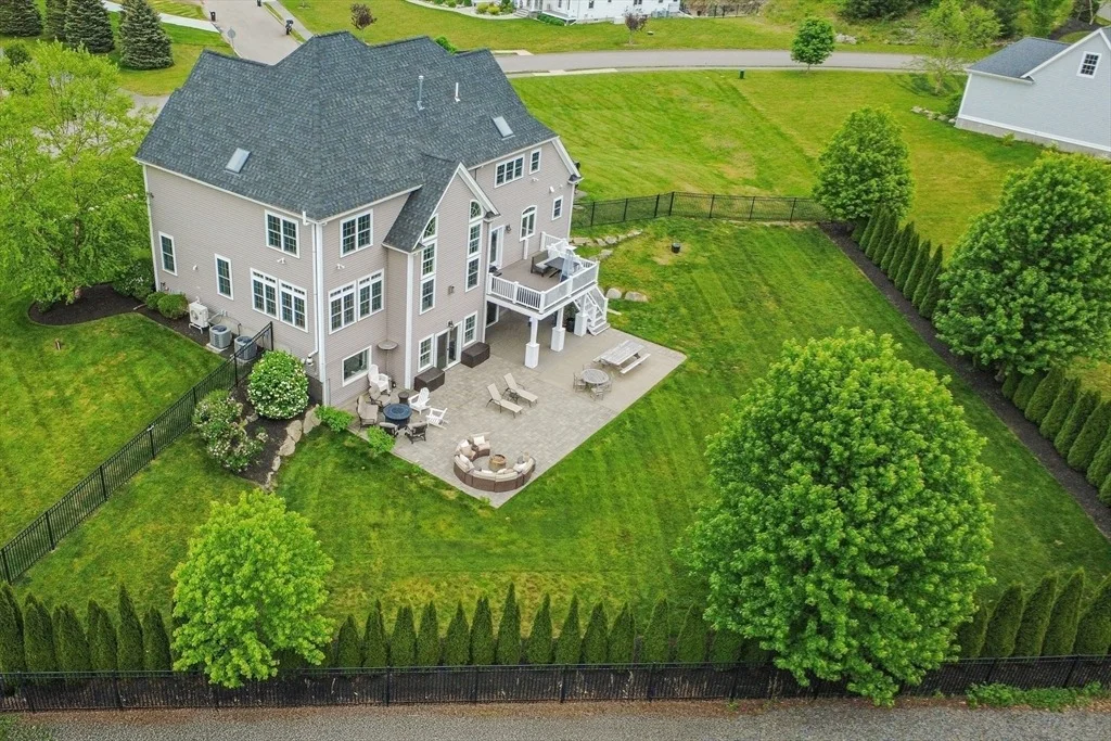 Photo of 14 Amber Dr
