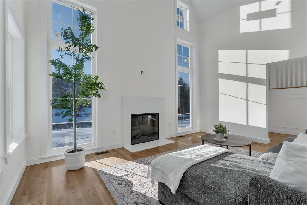 Photo of 25 Columbine Rd