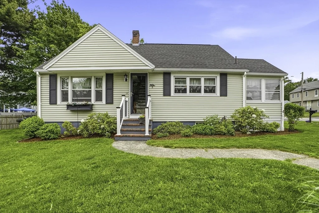 Photo of 2 Walker Ave