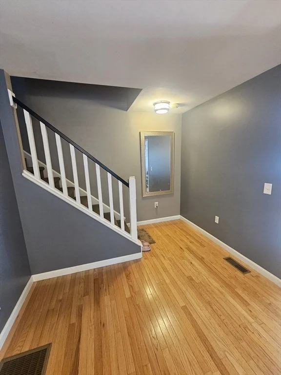 Photo of 84 Valmor St