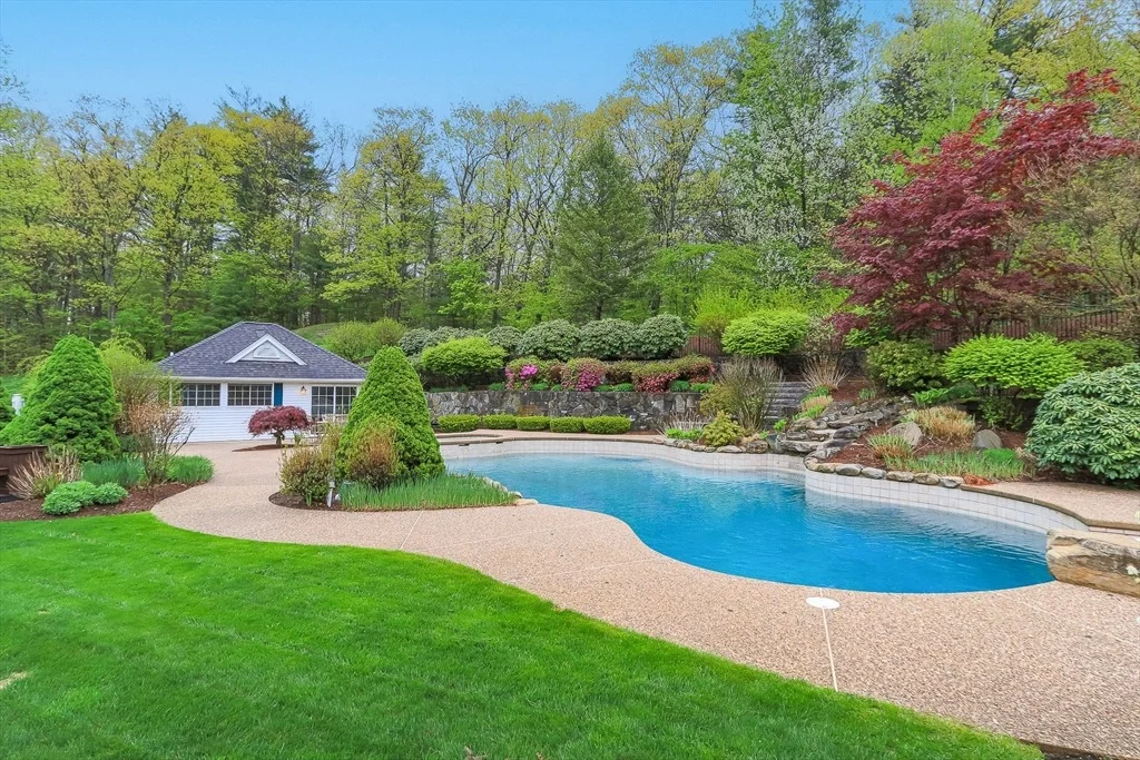 Photo of 100 Overlook Drive