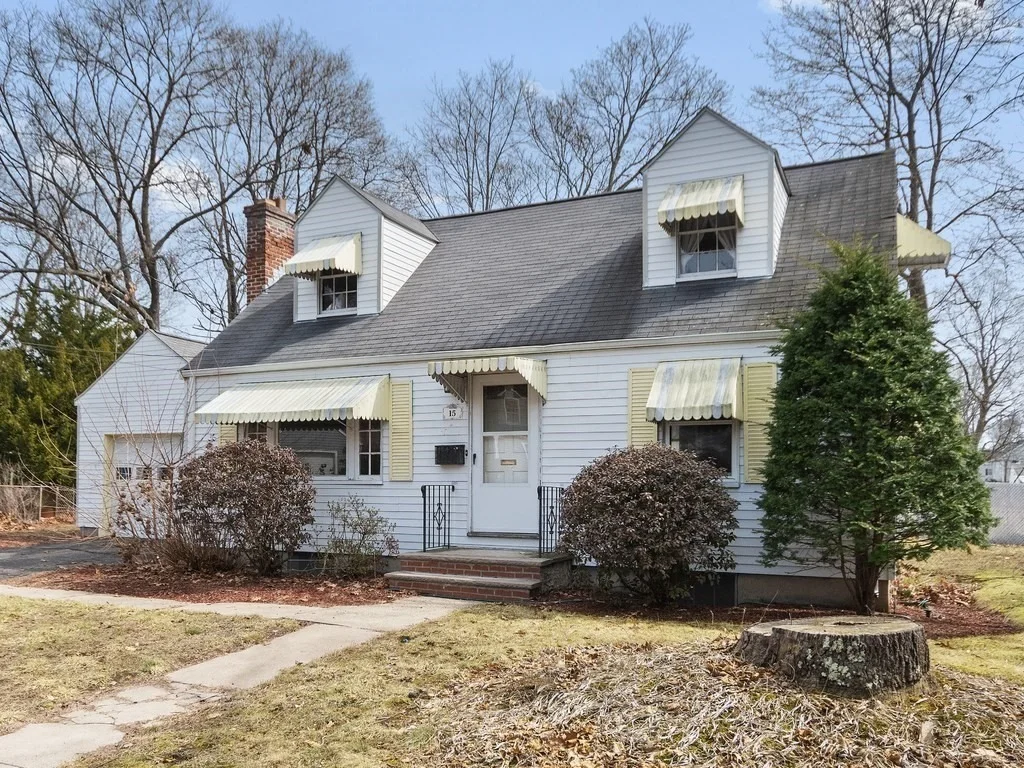 Photo of 15 Westbrook Circle