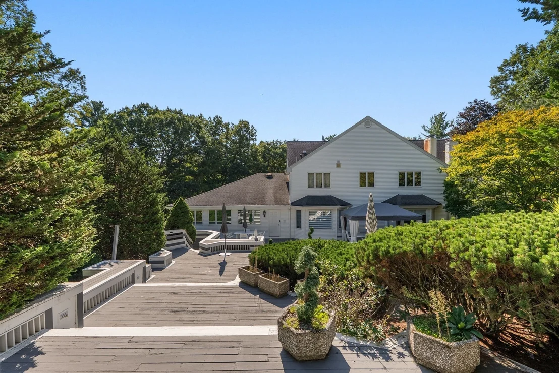 Photo of 14 Grand Hill Dr