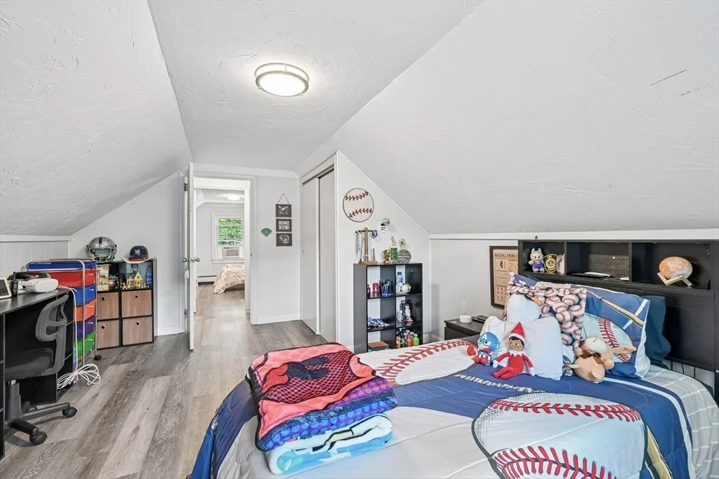 Photo of 18 Carleton Rd