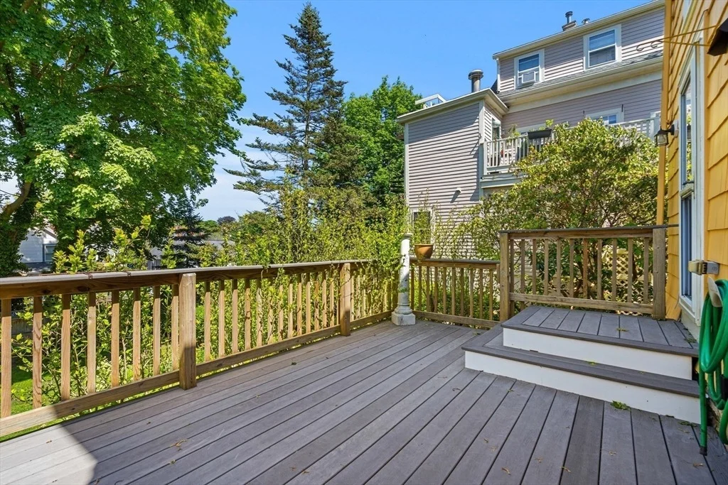 Photo of 15 Linden