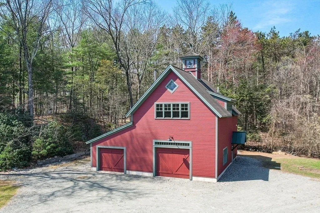 Photo of 157 Oak Street