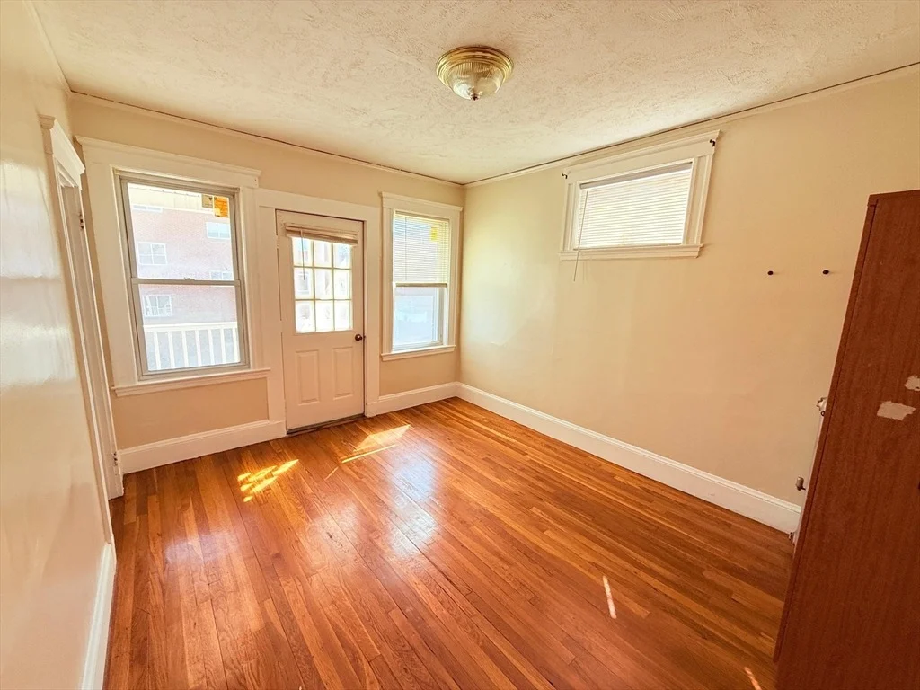 Photo of Unit B at 20 Ferry St