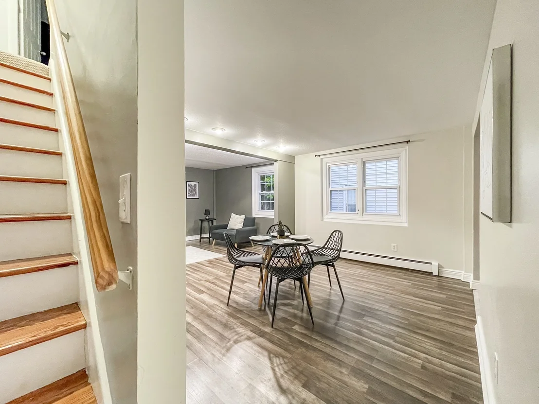 Photo of 28 Wells Ave
