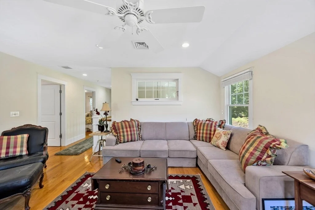 Photo of 146 James Cir