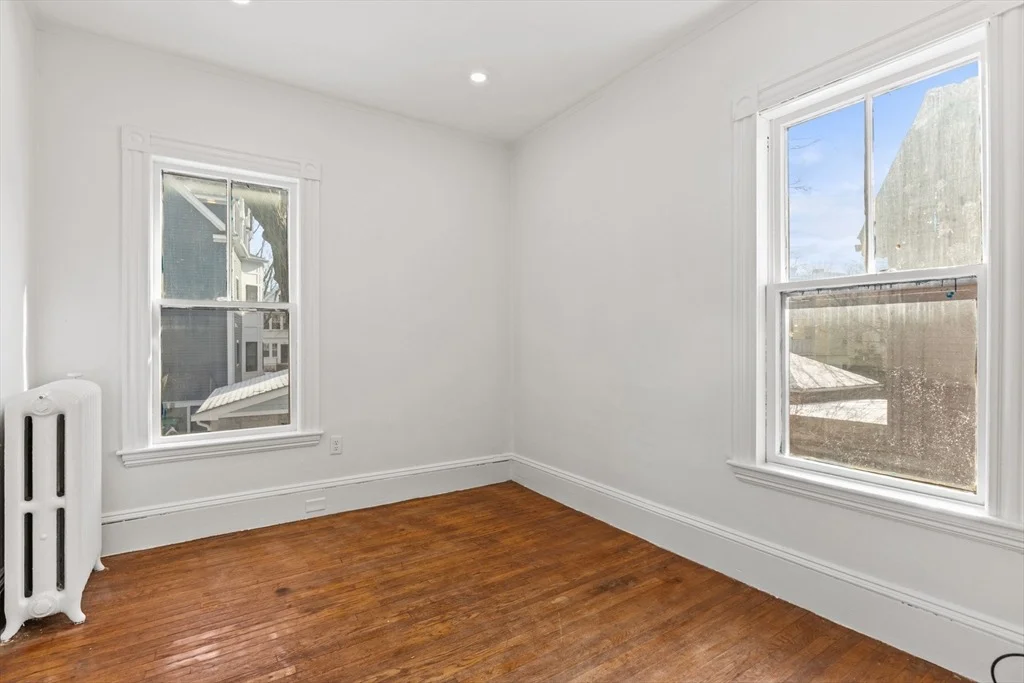 Photo of 15 Willow Ave