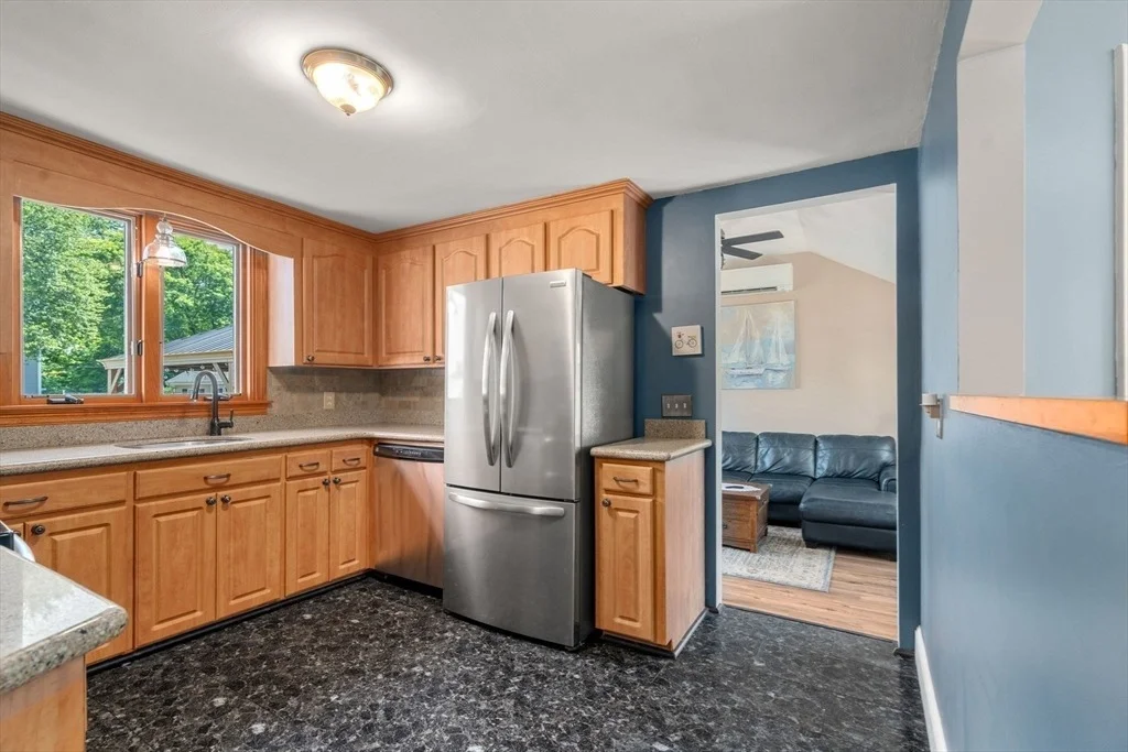 Photo of 86 Redfield Rd