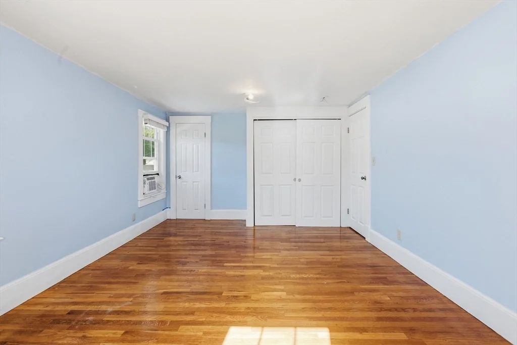 Photo of 21 Gates Ave
