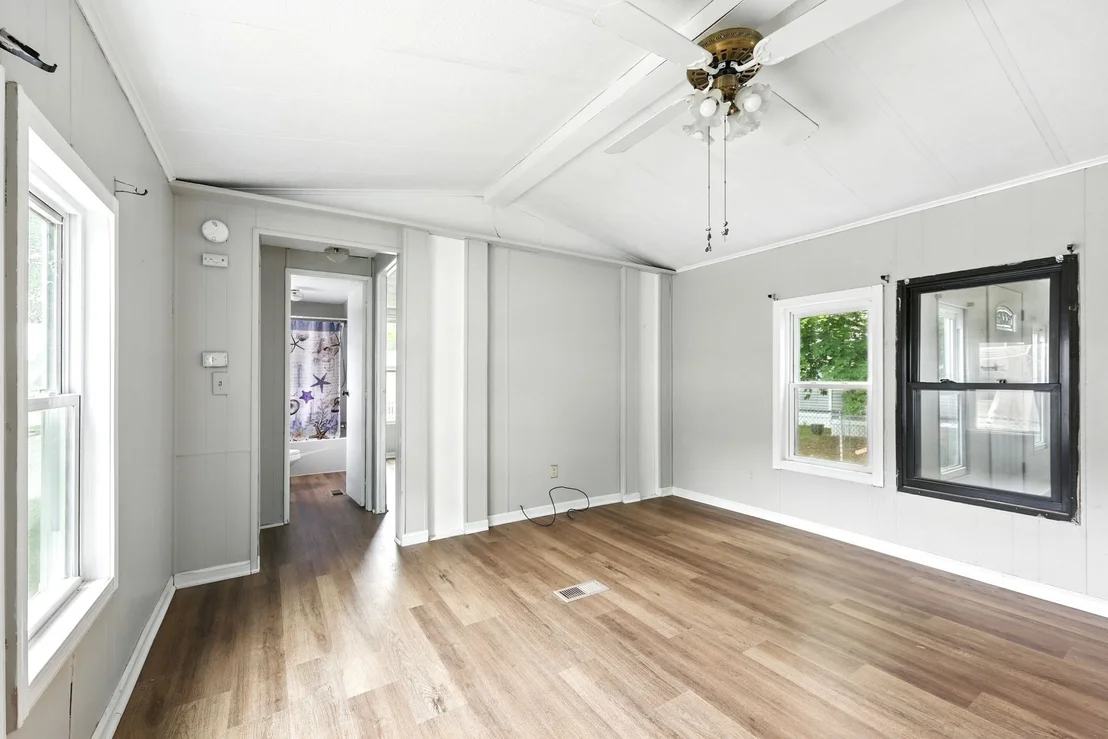Photo of 7 Nelligan