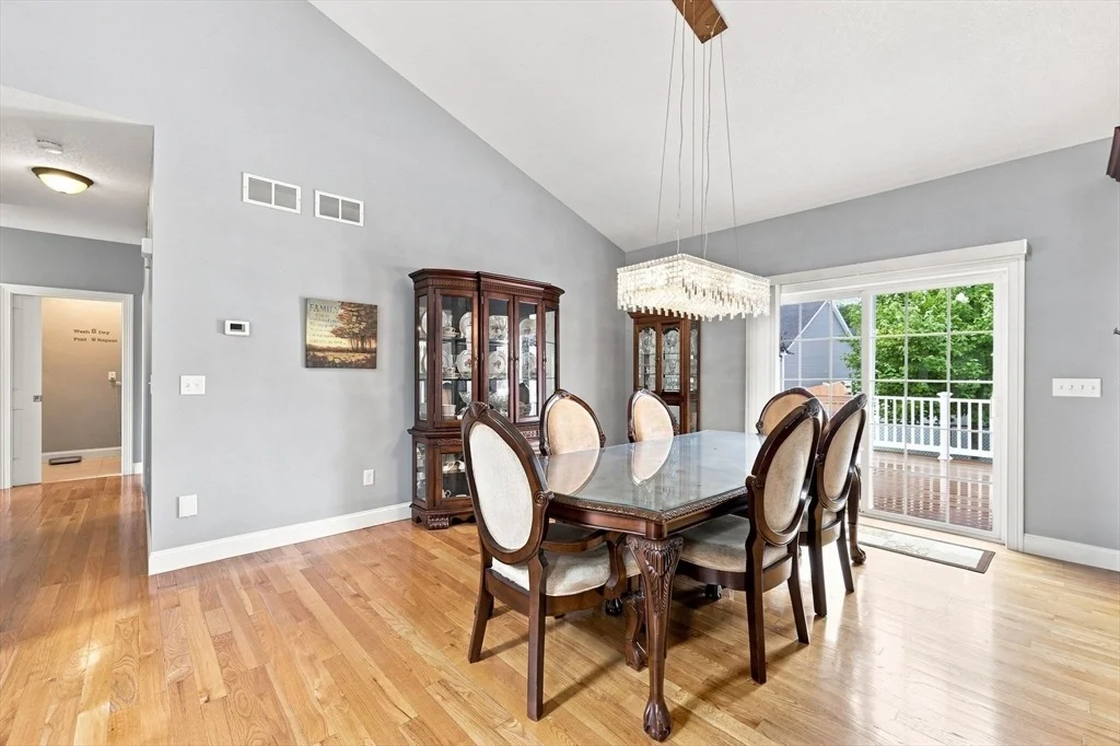 Photo of 154 Mayflower Ave