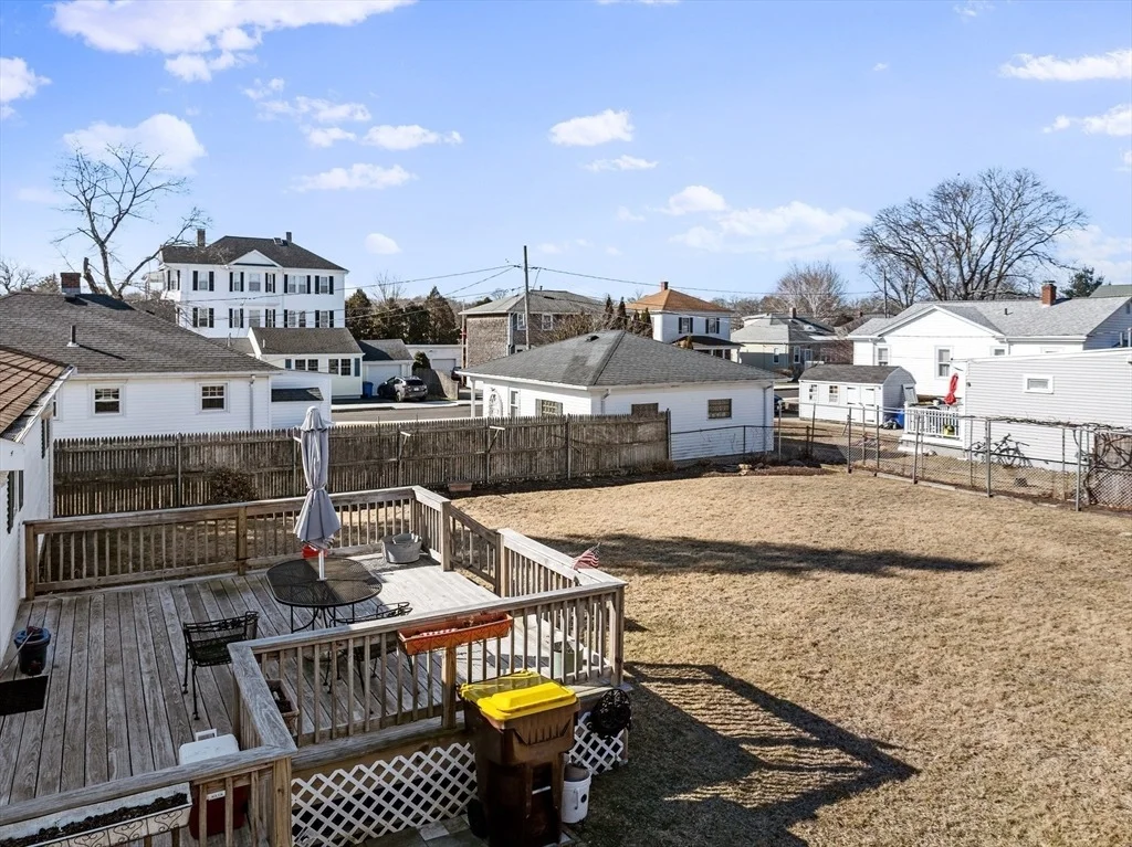Photo of 820 Oak Grove Ave