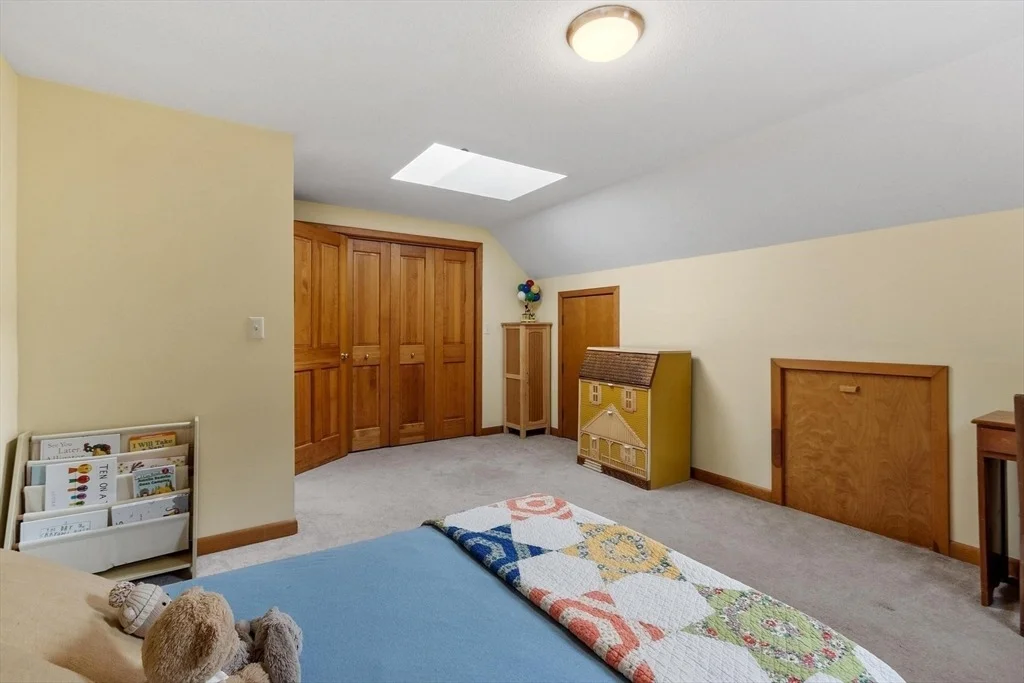Photo of 6 Baywoods Dr