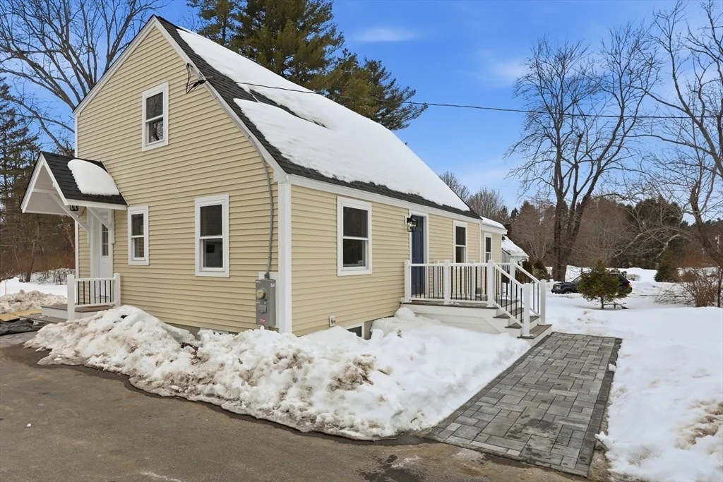 Photo of 4 Littlefield Rd