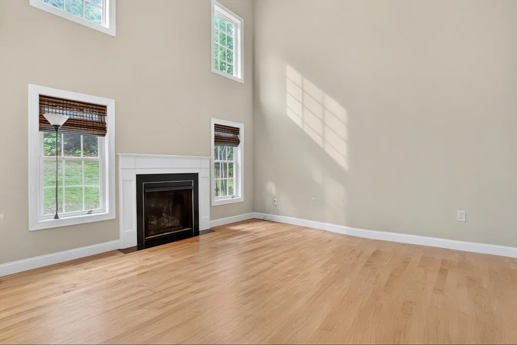 Photo of 32 Bissonnette Cir