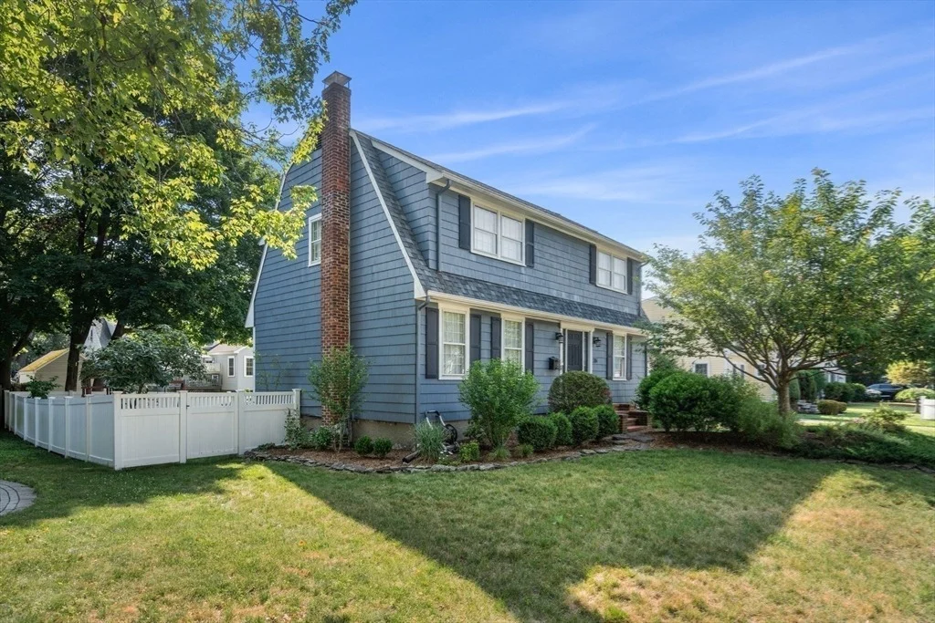 Photo of 26 Hawthorn Ave
