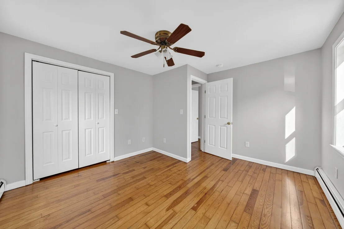 Photo of 165 Grant St