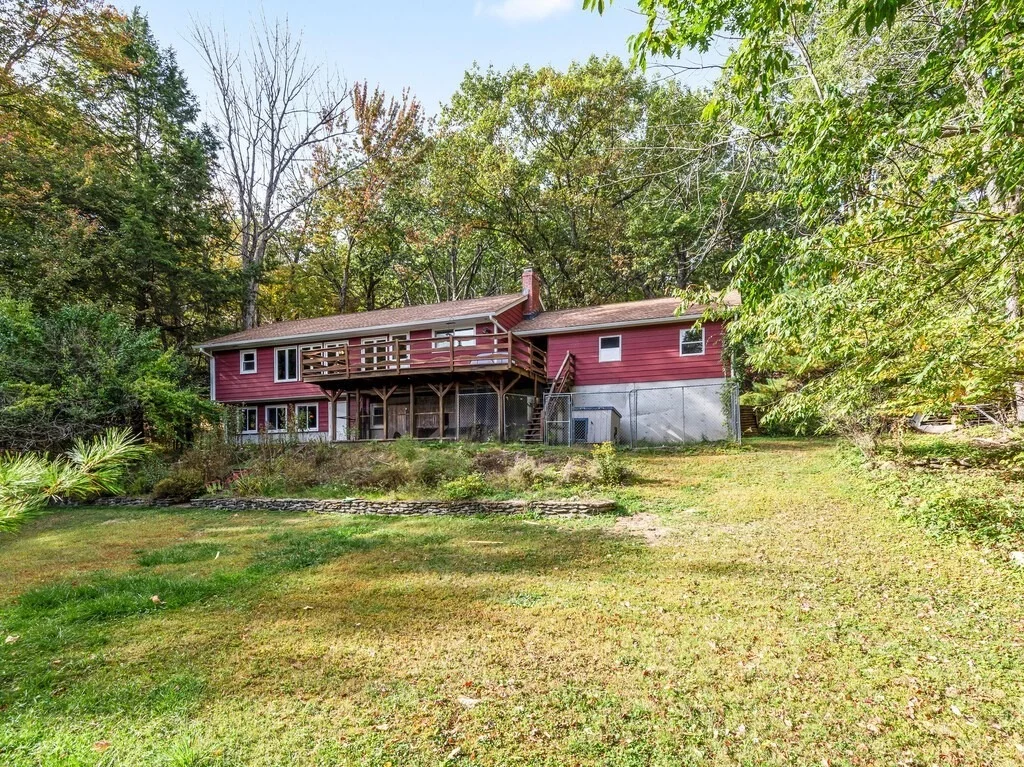 Photo of 30 Russell Hill Rd