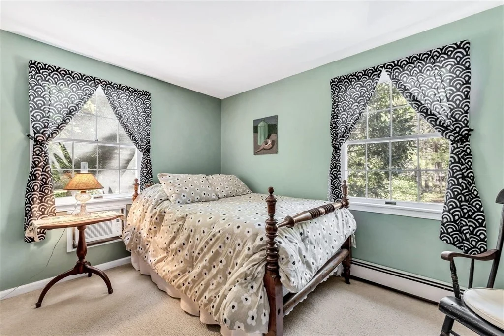 Photo of 20 Bantry Ln
