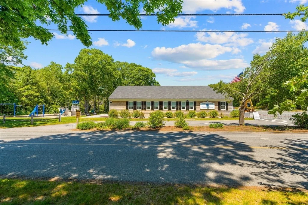 Photo of 157 Wading Place Rd