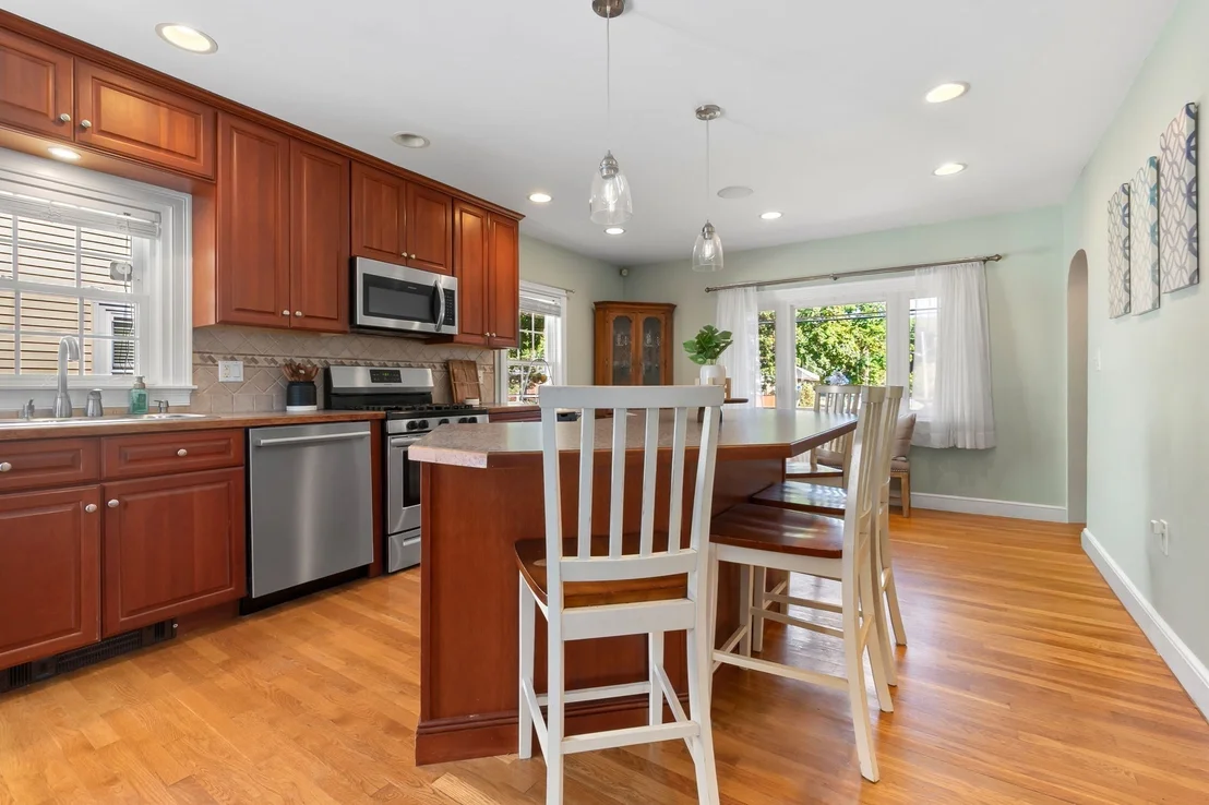 Photo of 15 Maple Valley Rd